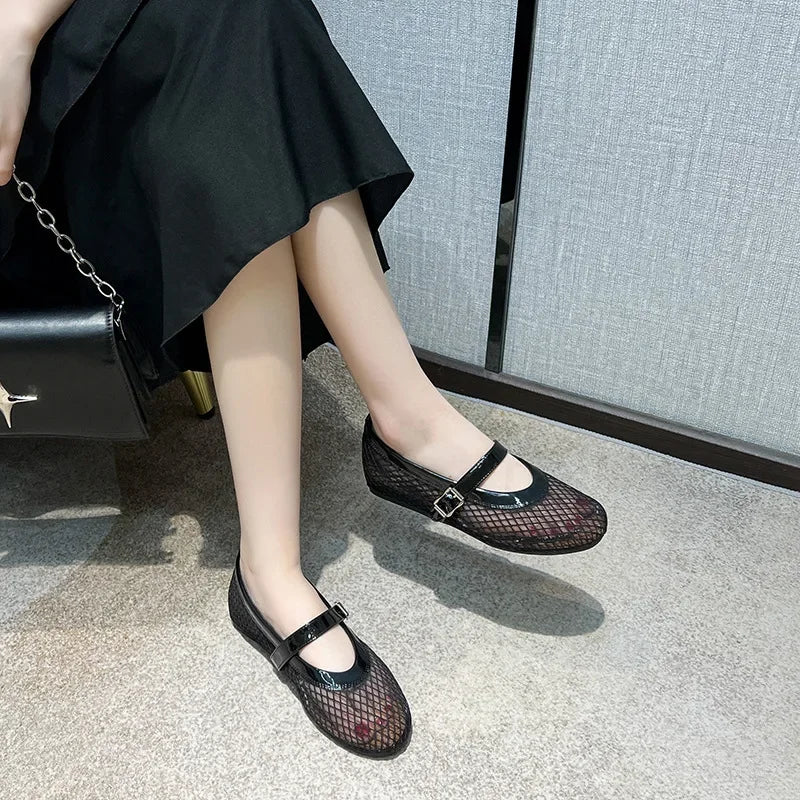 Summer Mesh Hollow Sandals Women Flats Shallow 2024 New Beach Shoes Comfort Retro Female  Flat shoes