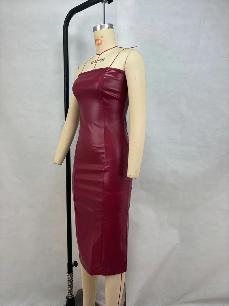 Sexy tube top dress. Leather, solid color temperament, split ends, slim fit.