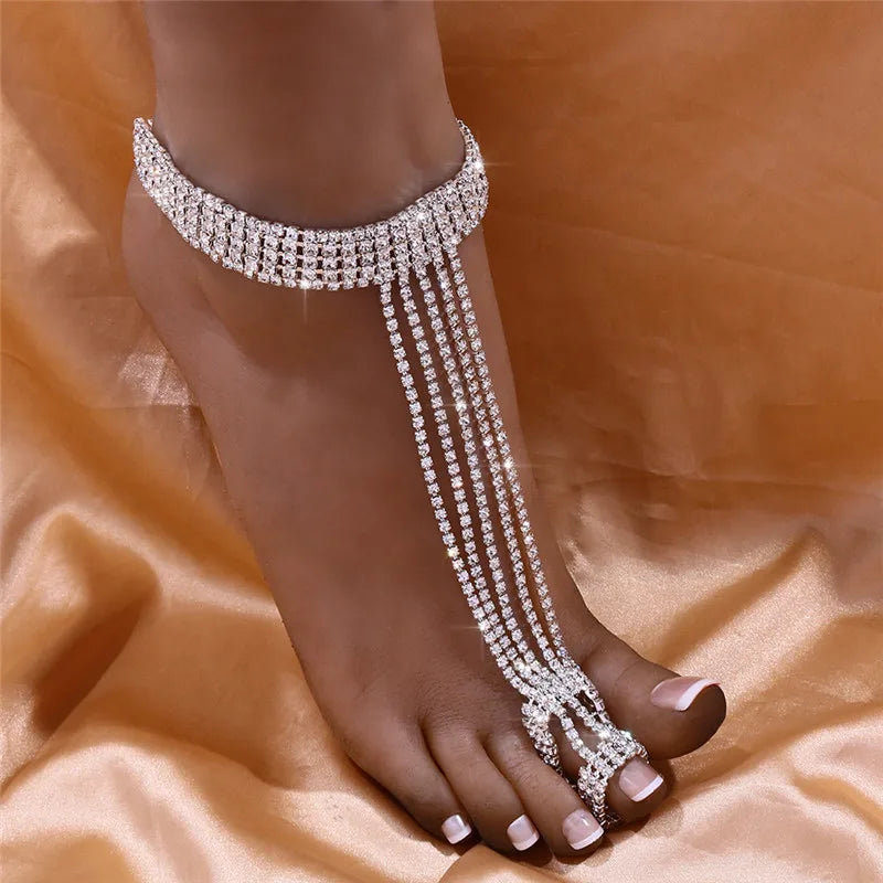 Huitan 2022 Hot Trend Toe Loop Anklet for Women Fashion Luxury Barefoot Sandals Bracelet Ankle on the Leg Chain Summer Jewelry