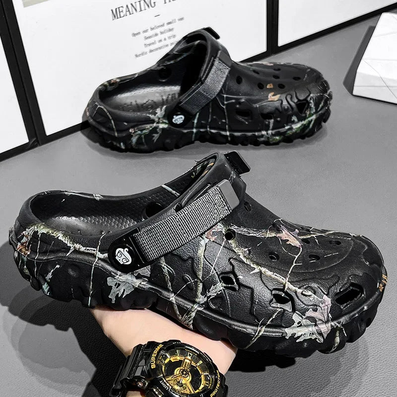 Summer Men's and Women's Wooden Clog Sandals, Classic Couple Courtyard Shoes, Men's Fashion Casual Sandals, Casual Slippers