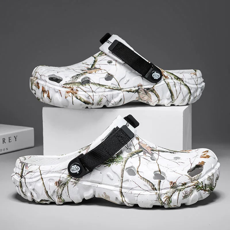 Summer Men's and Women's Wooden Clog Sandals, Classic Couple Courtyard Shoes, Men's Fashion Casual Sandals, Casual Slippers