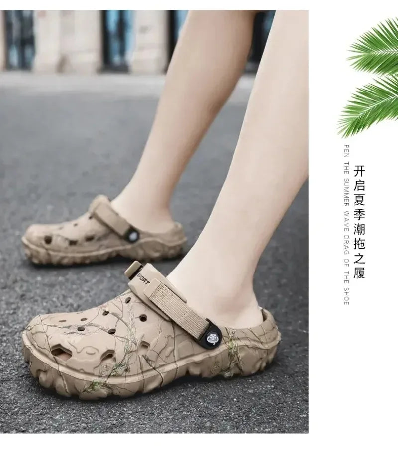 Summer Men's and Women's Wooden Clog Sandals, Classic Couple Courtyard Shoes, Men's Fashion Casual Sandals, Casual Slippers