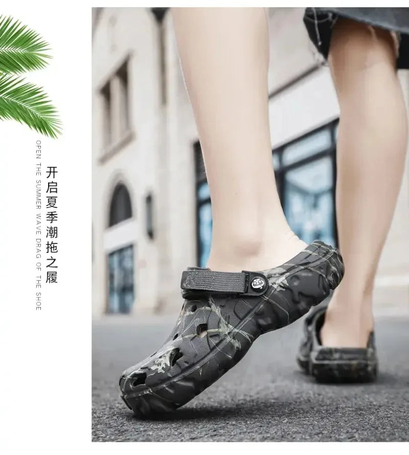 Summer Men's and Women's Wooden Clog Sandals, Classic Couple Courtyard Shoes, Men's Fashion Casual Sandals, Casual Slippers