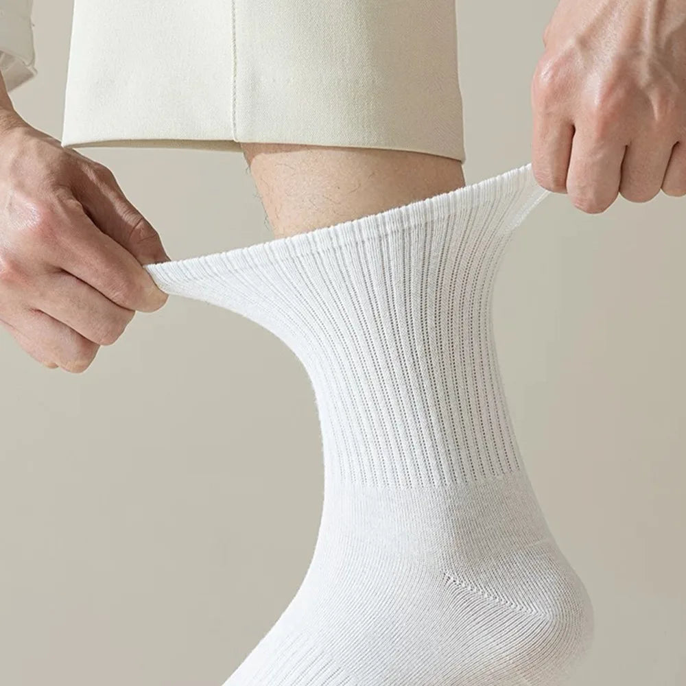 New Style White/Black Men Breathable Long Business Harajuku Socks Solid Gentleman Outdoor Sports Socks Summer Soft High Sock