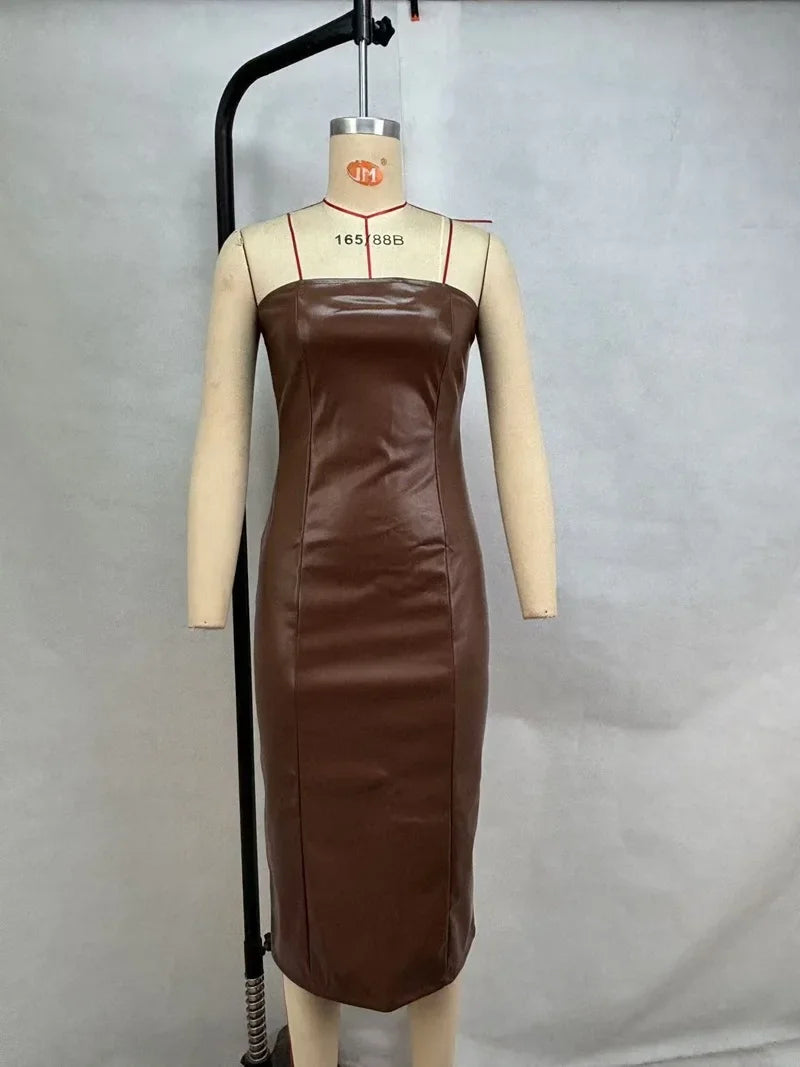 Sexy tube top dress. Leather, solid color temperament, split ends, slim fit.