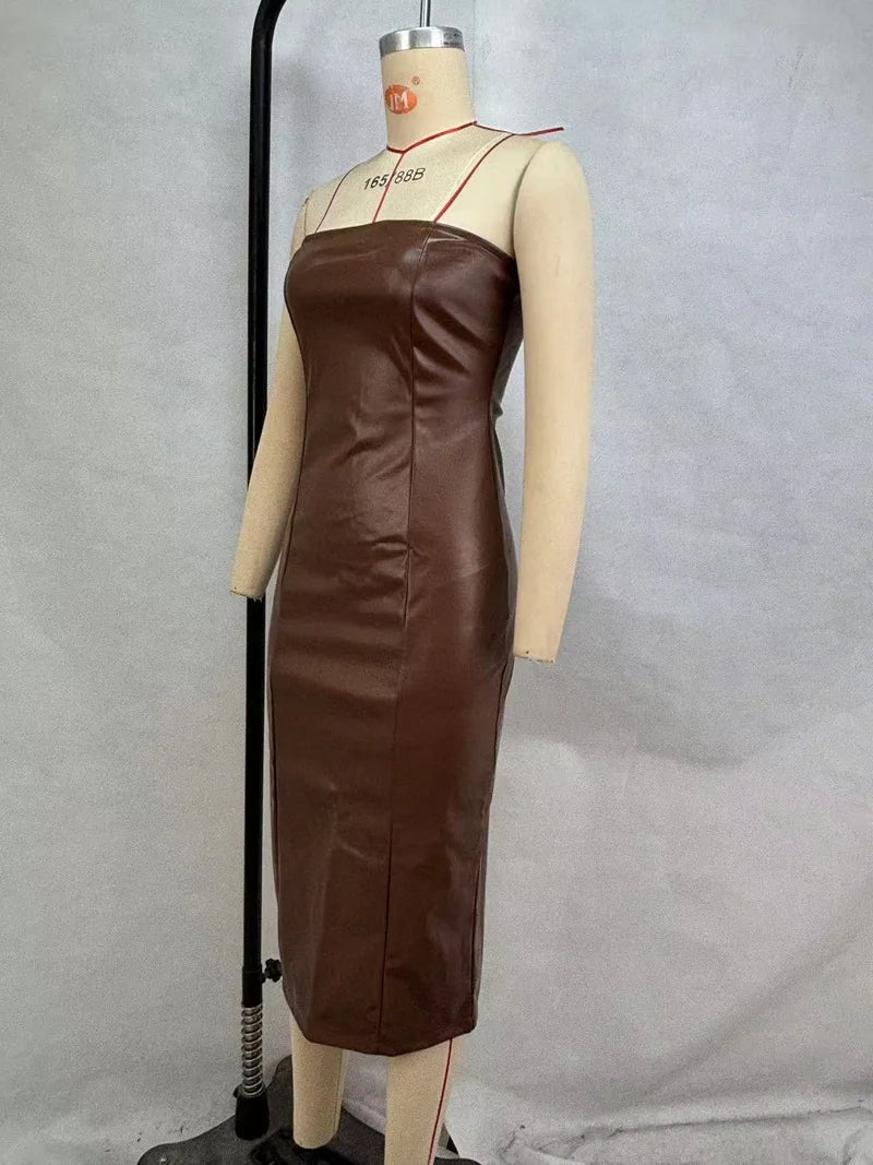 Sexy tube top dress. Leather, solid color temperament, split ends, slim fit.